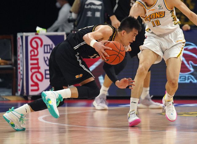 狠狠色一日本高清视频